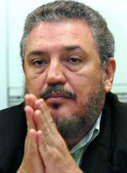 Fidel Castro Diaz Balart asesor cientifico del Consejo de Estado de Cuba destaco el valor de nanotecnologias